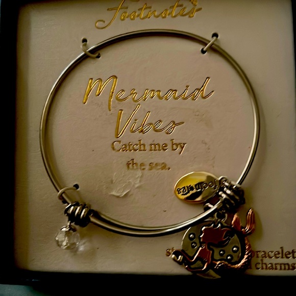 New Mermaid Vibes bracelet - Picture 1 of 3